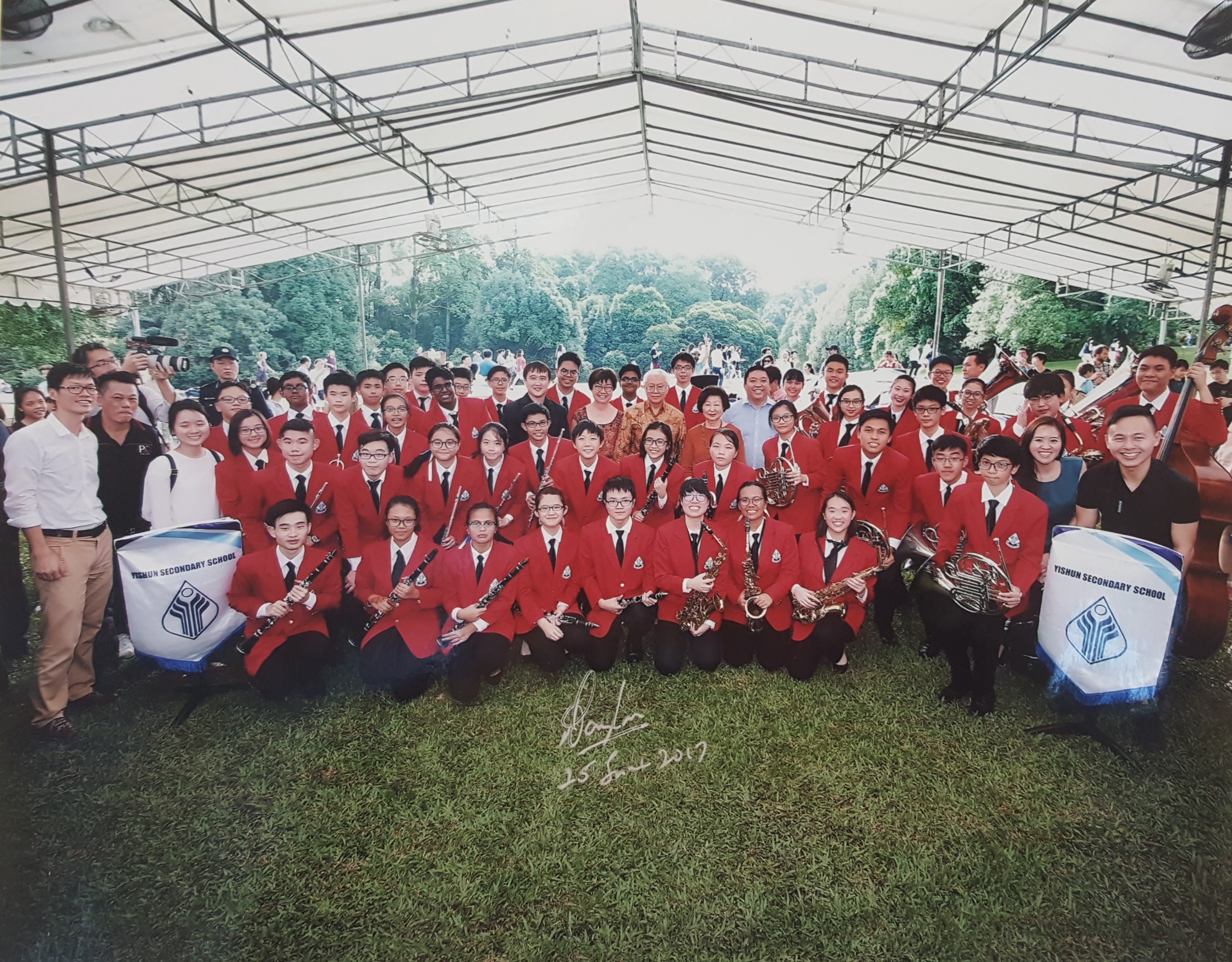 Band photo with president